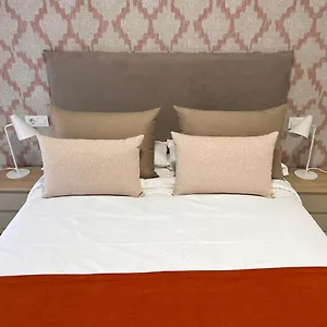 apartamentos-doa-emilia.tenerifehoteles.net/
